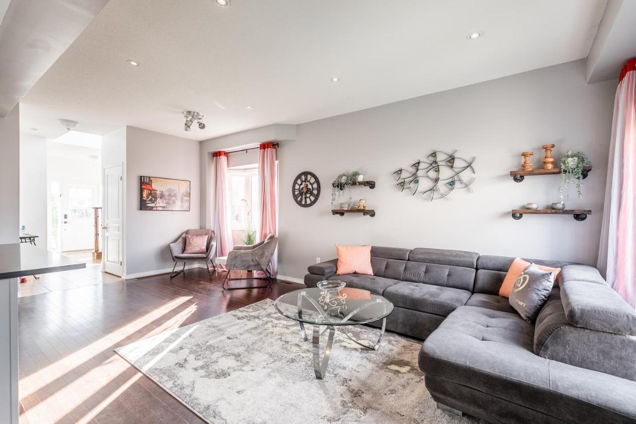 Luxury 3Br 2Ba Townhome With Private Hot Tub, Gym, Bbq By Globalstay ฮามิลตัน ภายนอก รูปภาพ